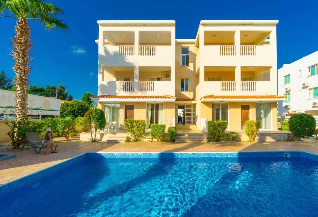 Beautiful One Bed Apartment In Paphos Eksteriør billede